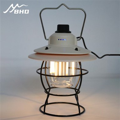 배터리로 작동되는 캠핑 램프